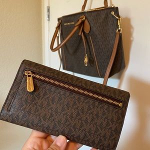 Micheal Kors bag with wallet